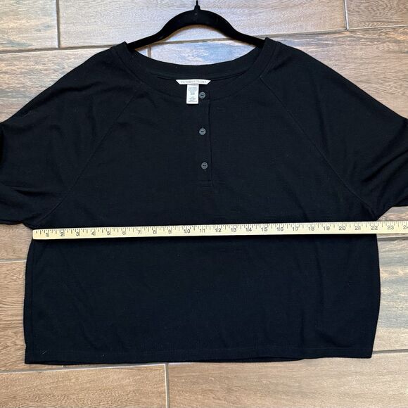 Victoria's Secret Top Women's Large Black Henley Knit Crop Top L - Picture 2 of 6